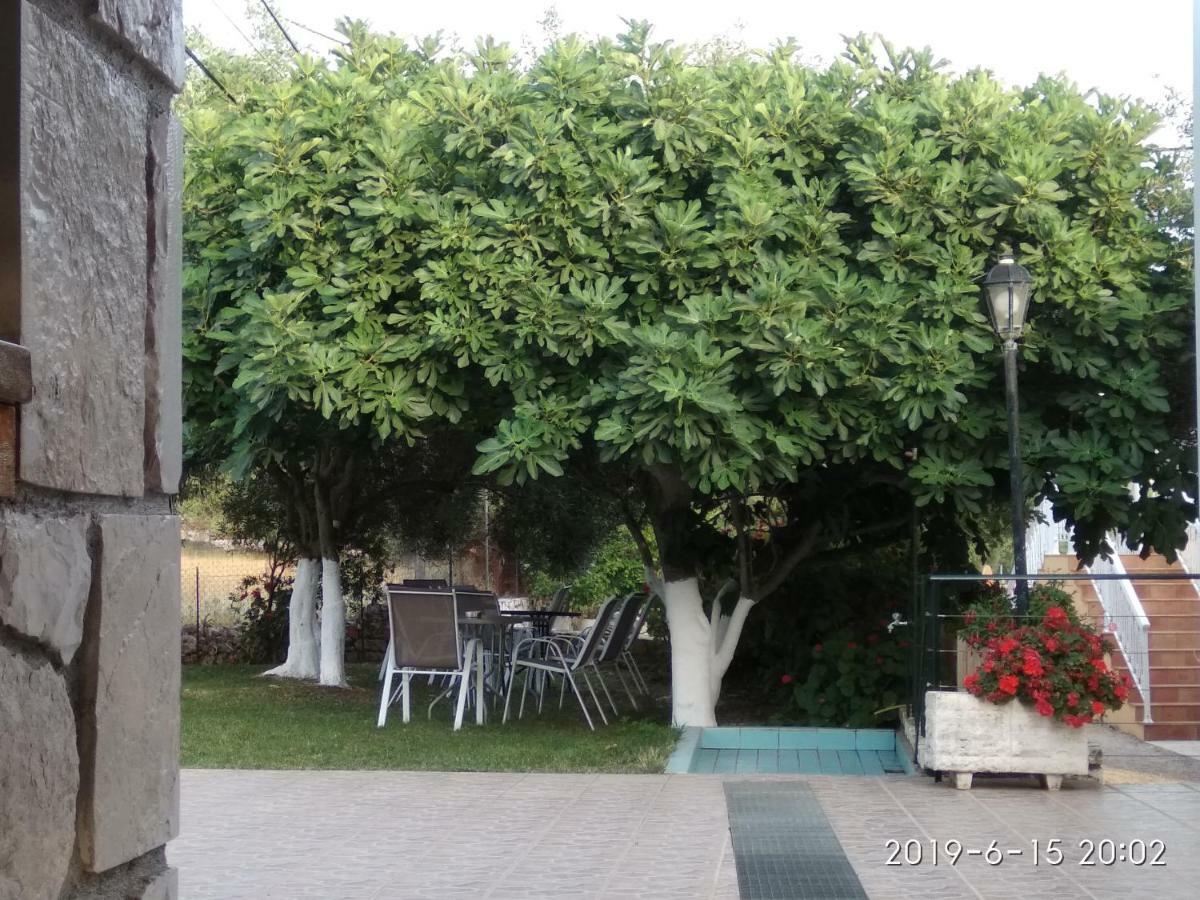 Stamatia Studios Razáta Exterior foto